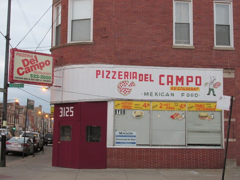 3125 W Cermak Rd, Chicago, IL for lease - Primary Photo - Image 1 of 11