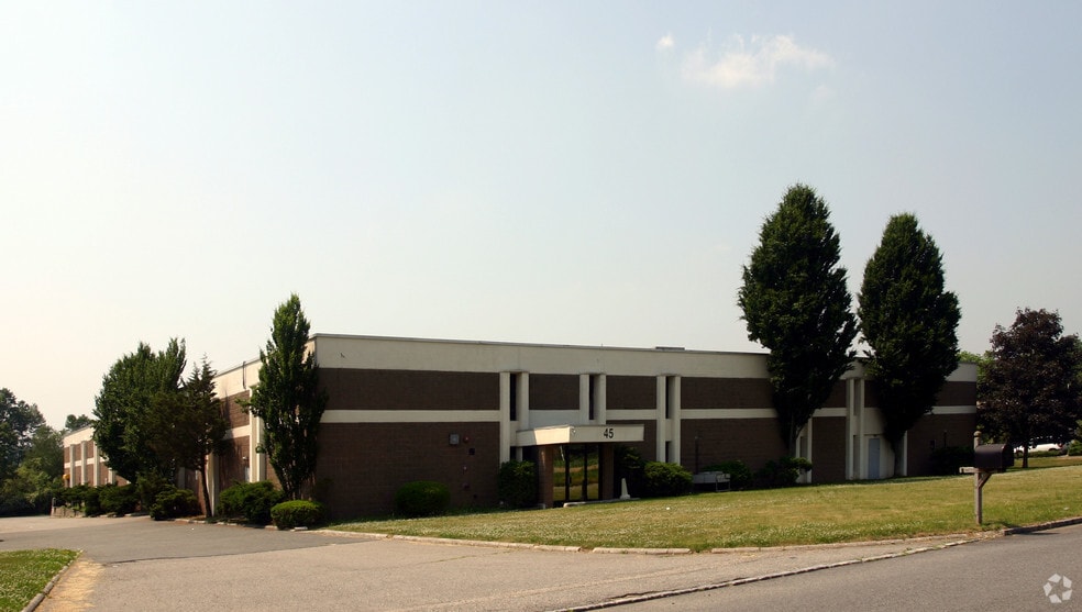 45 Indian Ln E, Montville, NJ for sale - Building Photo - Image 2 of 5