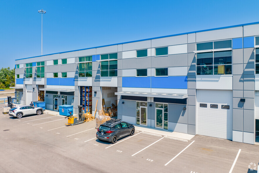 23451 Dyke Rd, Richmond, BC for sale - Building Photo - Image 3 of 4