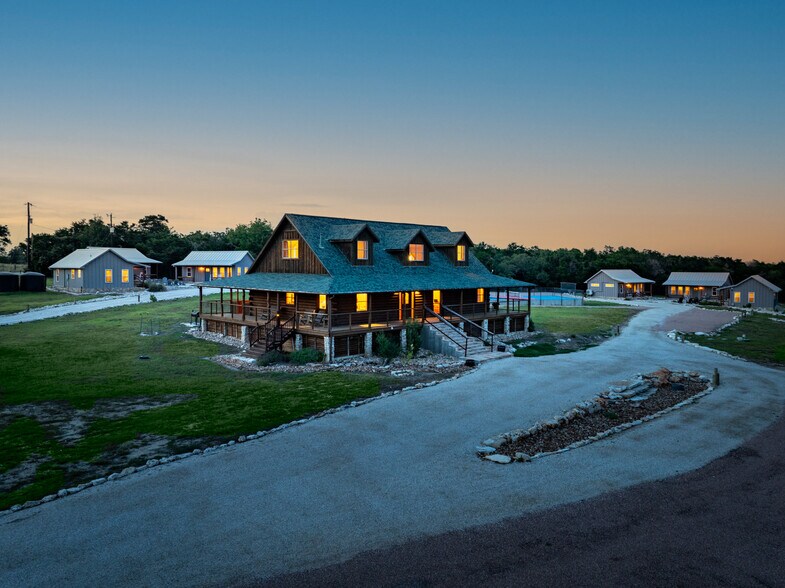 3607 Lone Man Mountain Rd, Wimberley, TX à vendre - Photo du bâtiment - Image 3 de 34