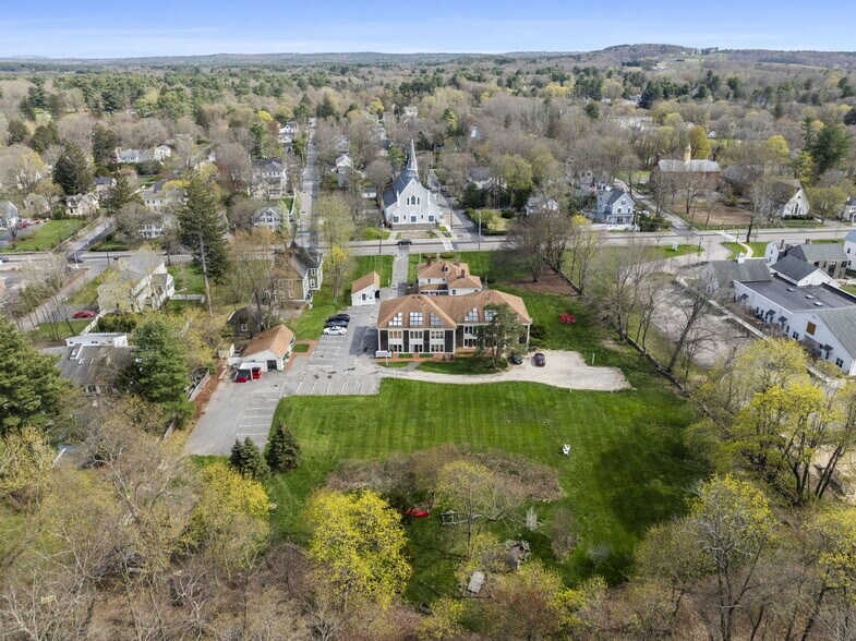 21 Eliot St, Natick, MA à vendre - Photo du bâtiment - Image 3 de 33