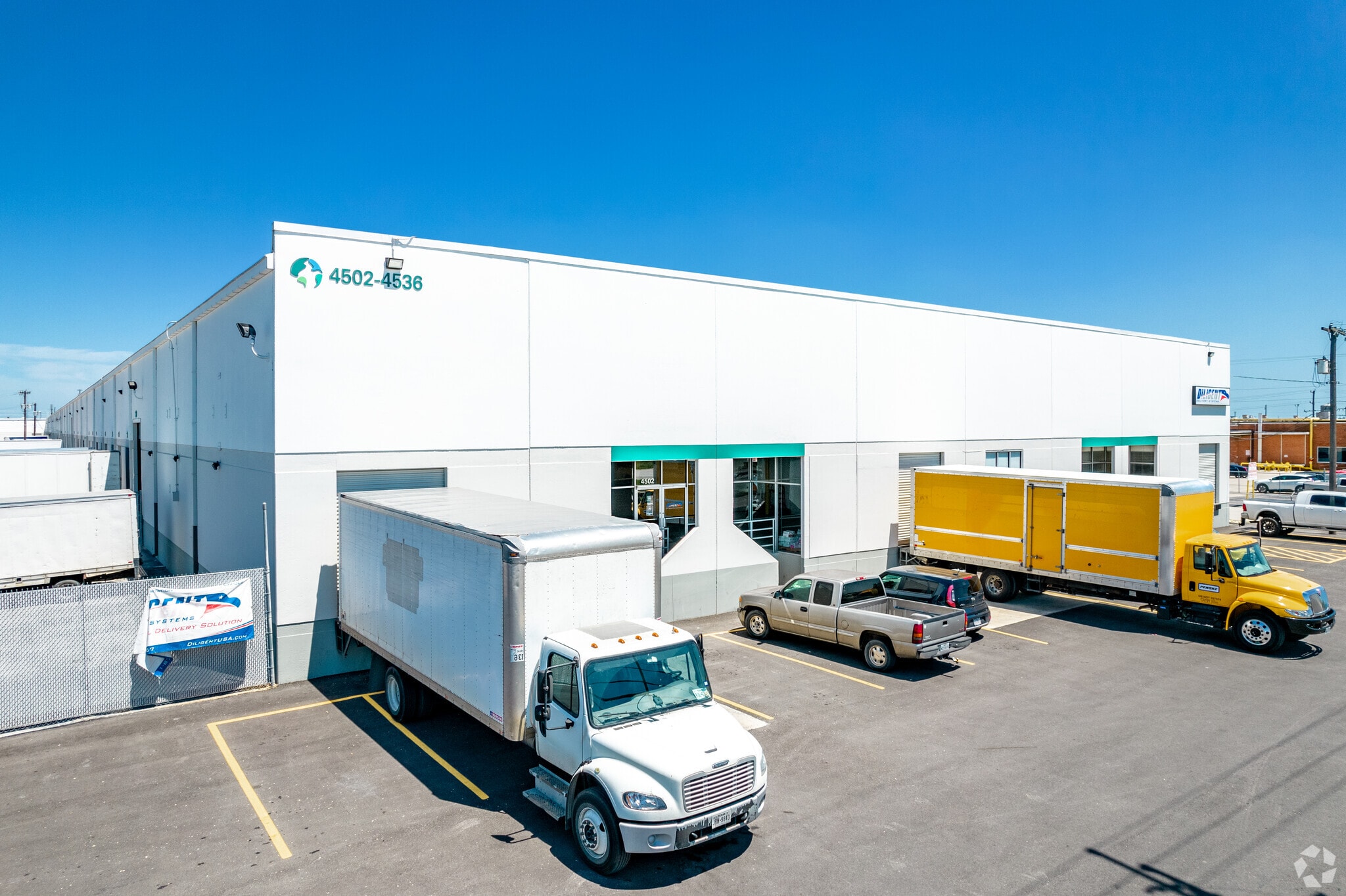 4501-4727 Macro, San Antonio, TX for lease Primary Photo- Image 1 of 7