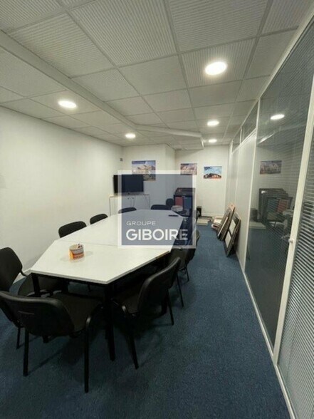 Bureau dans Rennes à vendre - Photo intérieure - Image 2 de 3