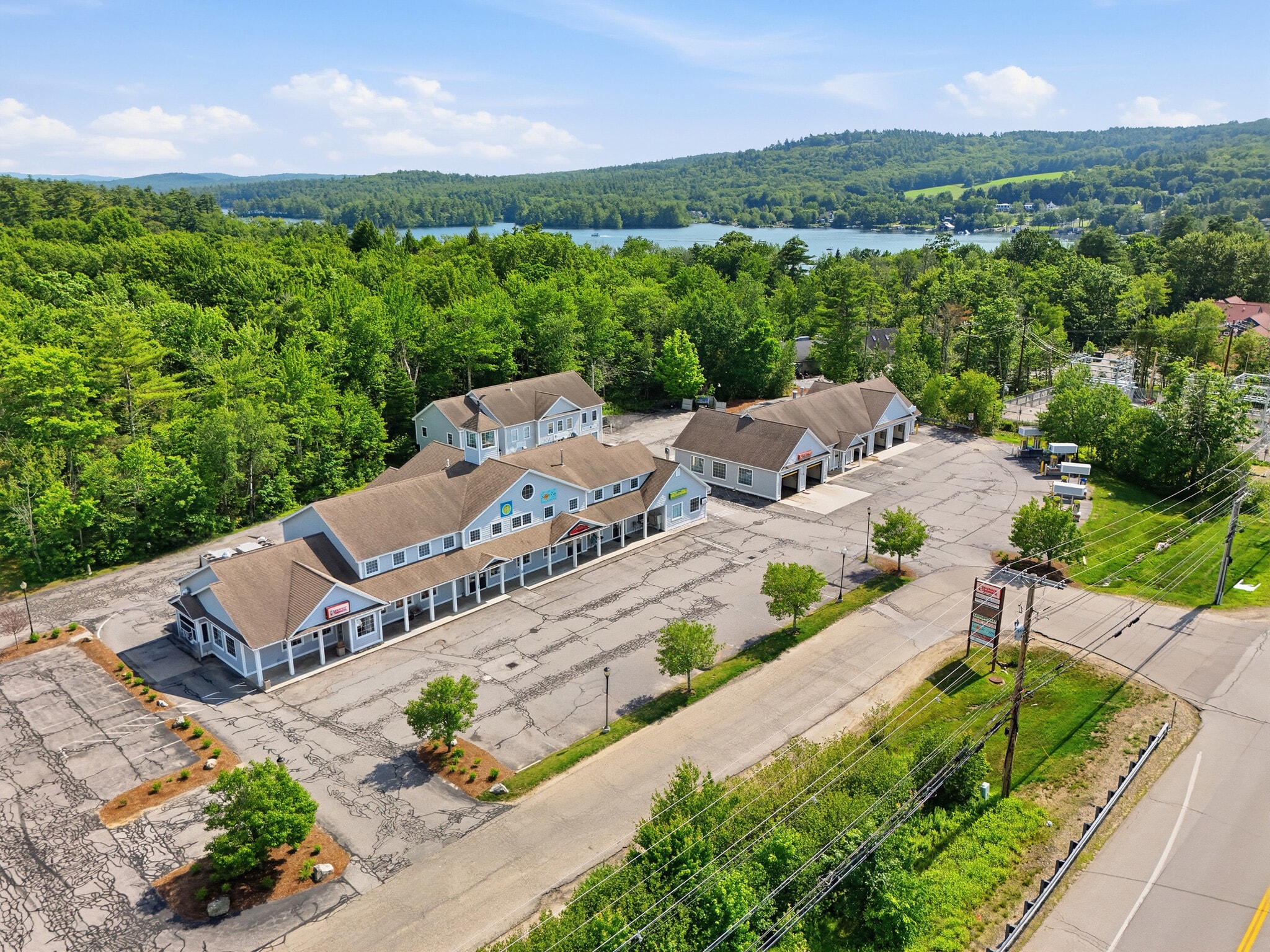 70 Whittier Hwy, Moultonborough, NH à louer Photo principale- Image 1 de 3