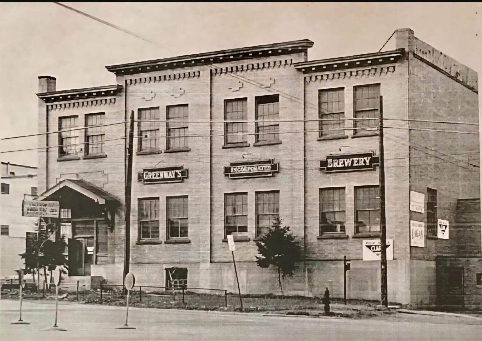 1925 Park St, Syracuse, NY à vendre Photo du bâtiment- Image 1 de 11