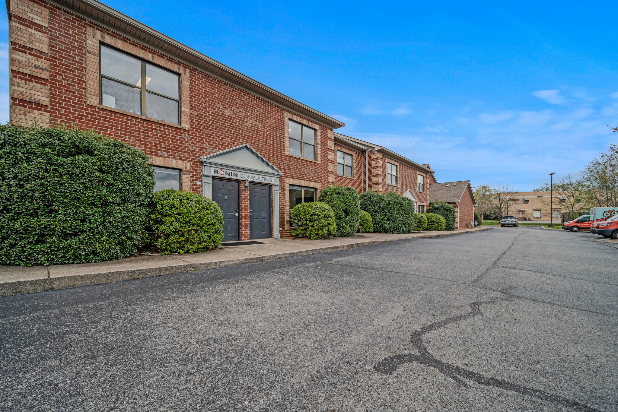 504 Autumn Springs Ct, Franklin, TN for lease Primary Photo- Image 1 of 8