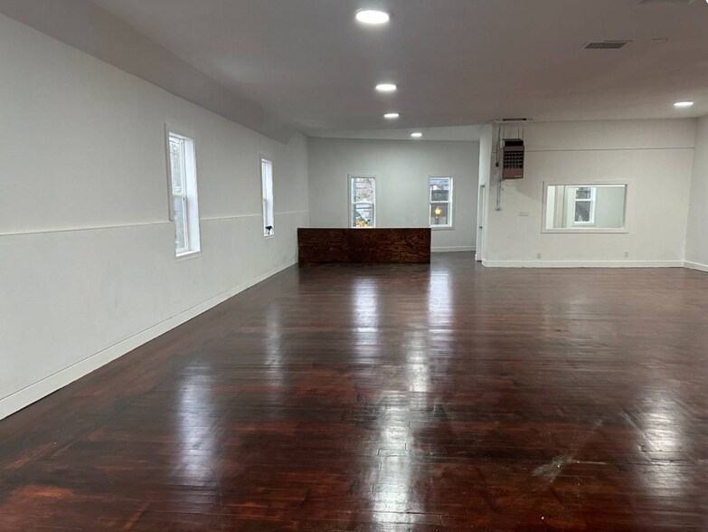 5601 Rainier Ave S, Seattle, WA à louer - Photo du bâtiment - Image 2 de 25