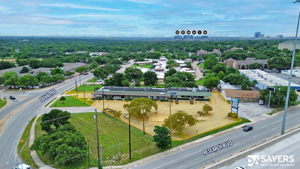 11689 Research Blvd, Austin, TX à vendre - Photo du bâtiment - Image 3 de 9