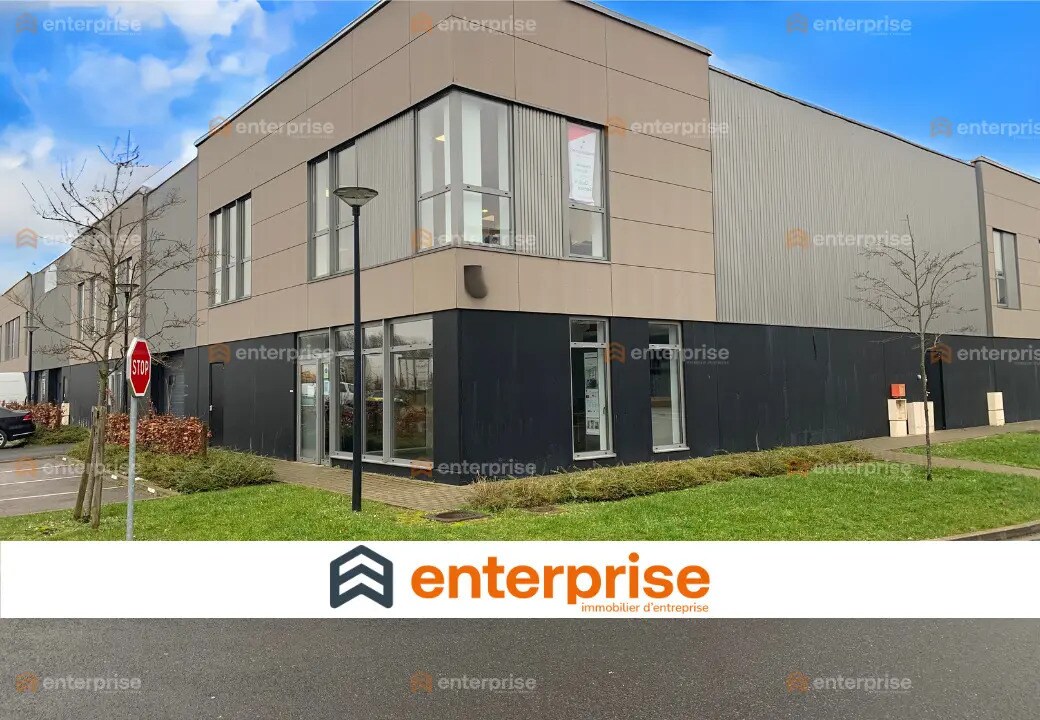 Flex in Lesquin for lease Building Photo- Image 1 of 10