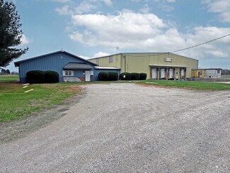 Plus de détails pour 1304 Woodlawn Rd, Lincoln, IL - Industriel à vendre