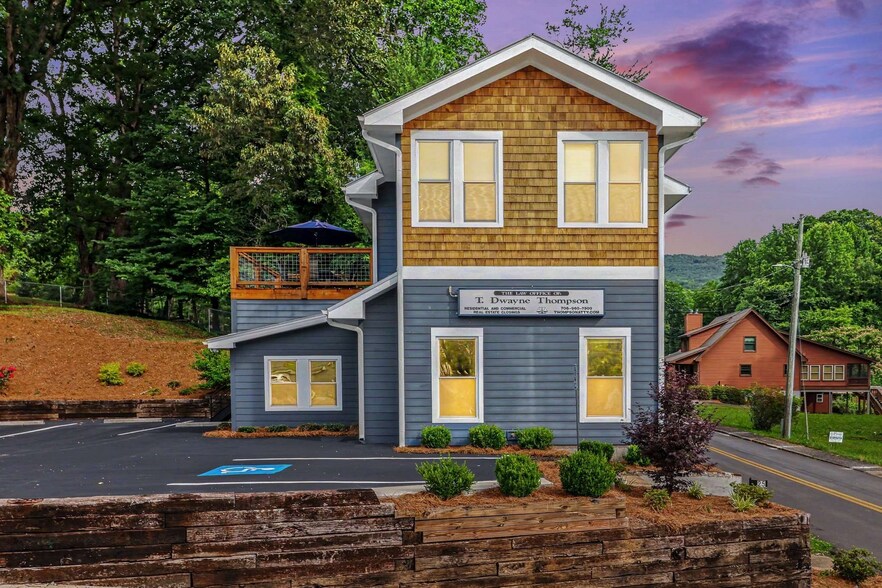 25 Valley St, Clayton, GA for sale - Building Photo - Image 2 of 24