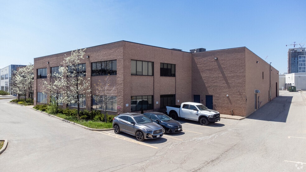 1500 Creditstone Rd, Vaughan, ON for sale - Primary Photo - Image 1 of 1
