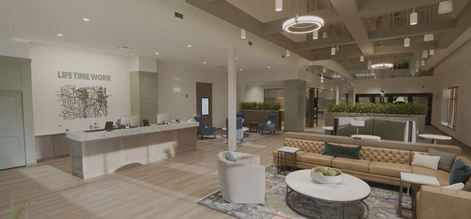 5600 Roswell Rd, Sandy Springs, GA for lease Interior Photo- Image 1 of 10