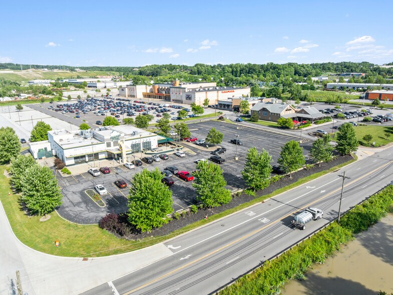 5935 Canal Rd, Valley View, OH à vendre - Photo du bâtiment - Image 3 de 6