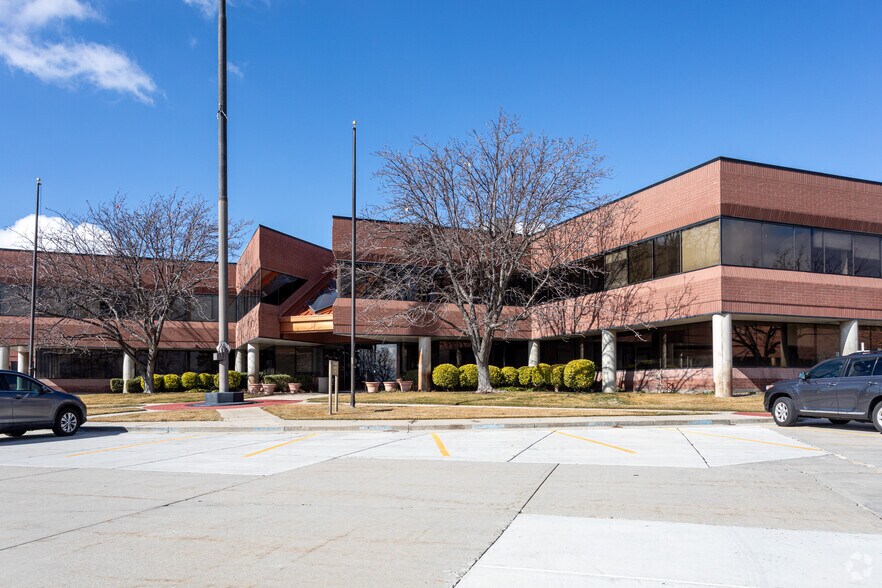 2250 Parkway Blvd, Salt Lake City, UT à vendre - Photo du bâtiment - Image 3 de 5