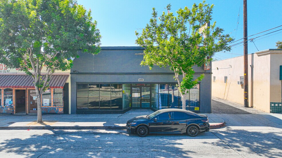 8415 State St, South Gate, CA for sale - Primary Photo - Image 1 of 23
