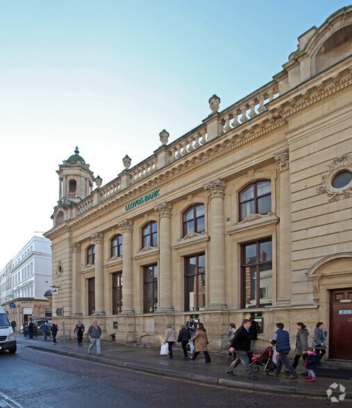 130 High St, Cheltenham à louer - Photo du bâtiment - Image 2 de 4
