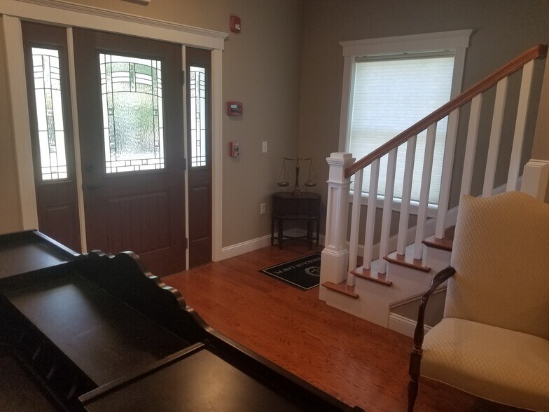 80 Main St, Wilmington, MA à louer - Photo du bâtiment - Image 3 de 8