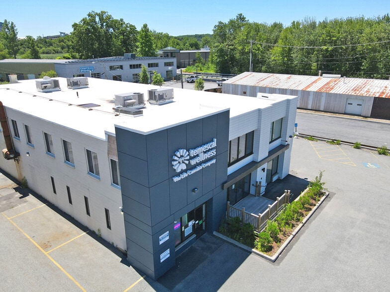 665 Cochituate Rd, Framingham, MA à louer - Photo du bâtiment - Image 2 de 3