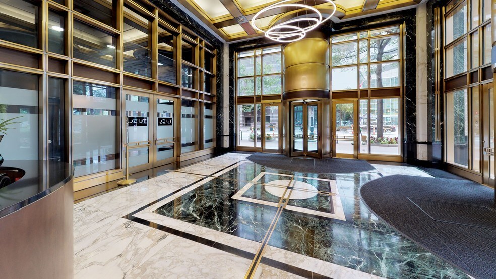 121 W Trade St, Charlotte, NC à louer - Numérisation 3D de Matterport - Image 3 de 18