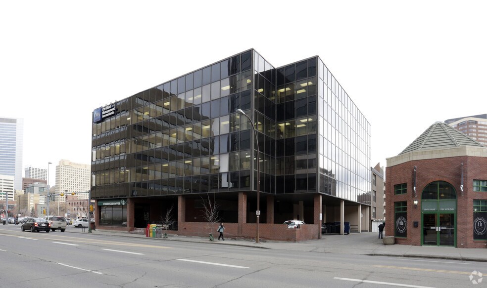 1210 8th St SW, Calgary, AB à louer - Photo du bâtiment - Image 2 de 48