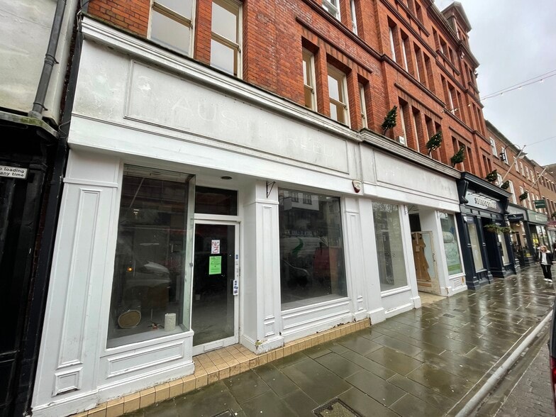 3-5 New Canal, Salisbury for lease - Building Photo - Image 1 of 3