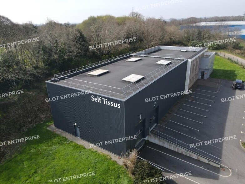 Office in Quimper for lease - Building Photo - Image 3 of 8