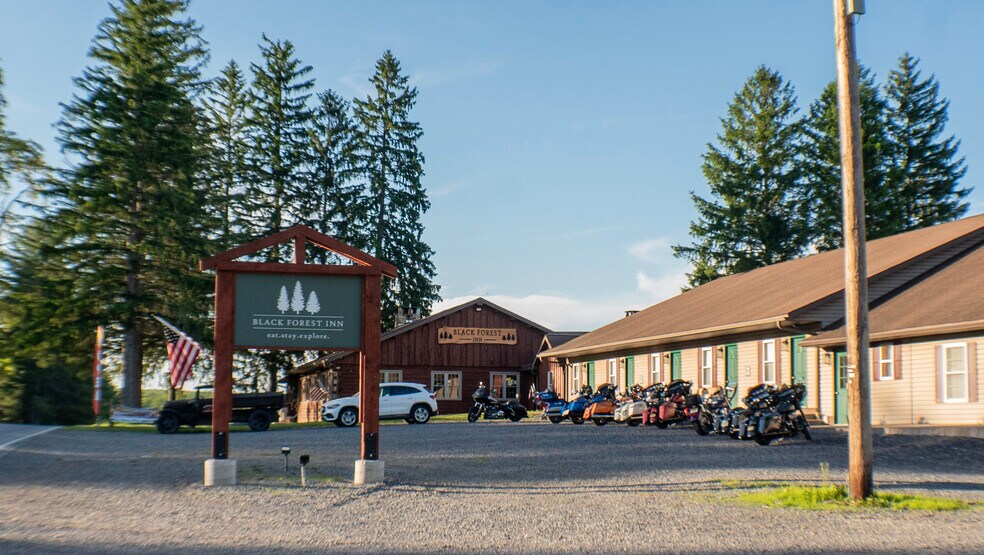 32600 N State Route 44, Slate Run, PA à vendre - Photo du bâtiment - Image 1 de 62