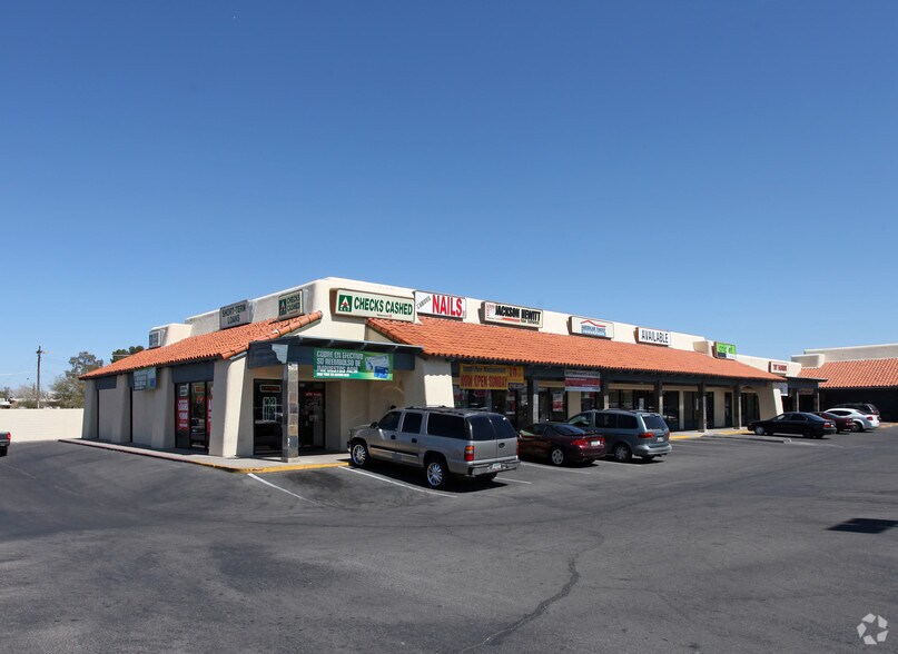 418 W Valencia Rd, Tucson, AZ à louer - Photo du bâtiment - Image 3 de 8