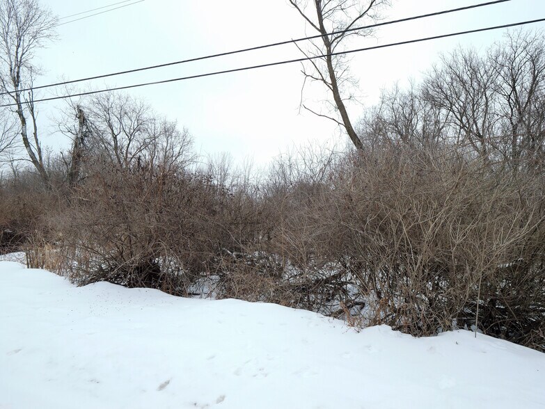 2230 Alton St, Wisconsin Rapids, WI à vendre - Photo du bâtiment - Image 2 de 7