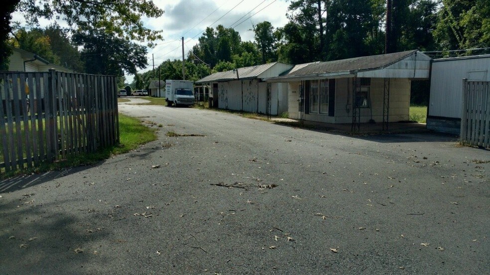 21445 Sanners Ln, Lexington Park, MD à vendre - Photo du bâtiment - Image 2 de 17