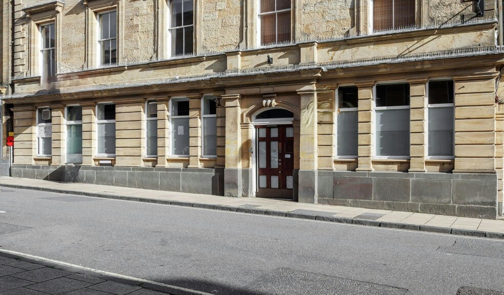 75 Cheap St, Sherborne for lease - Building Photo - Image 1 of 1