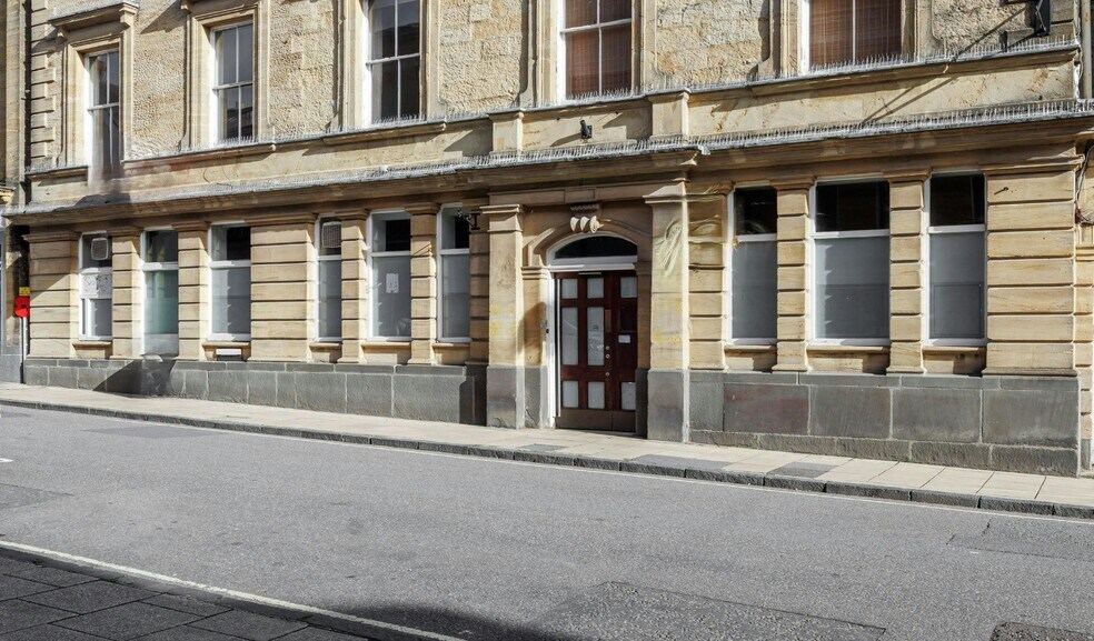 75 Cheap St, Sherborne à louer - Photo du bâtiment - Image 1 de 1