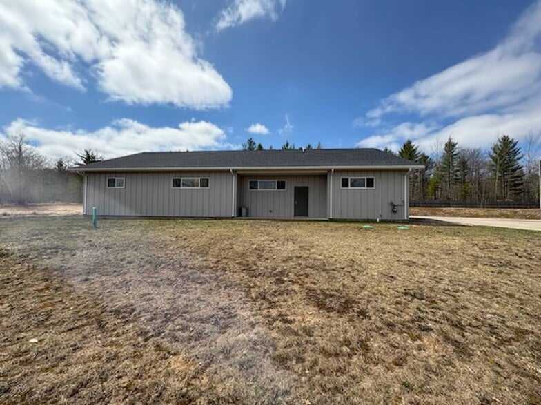 928 County Road 480, Marquette, MI for sale - Building Photo - Image 3 of 64