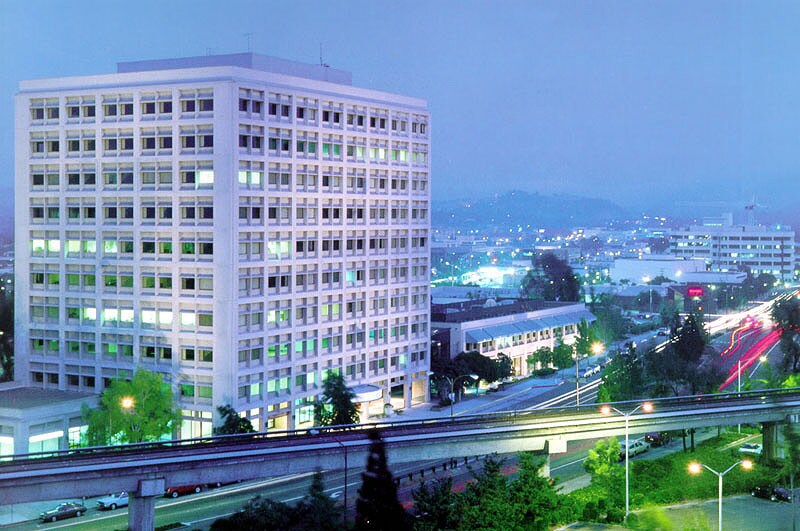 1990 N California Blvd, Walnut Creek, CA à louer - Photo du bâtiment - Image 2 de 5