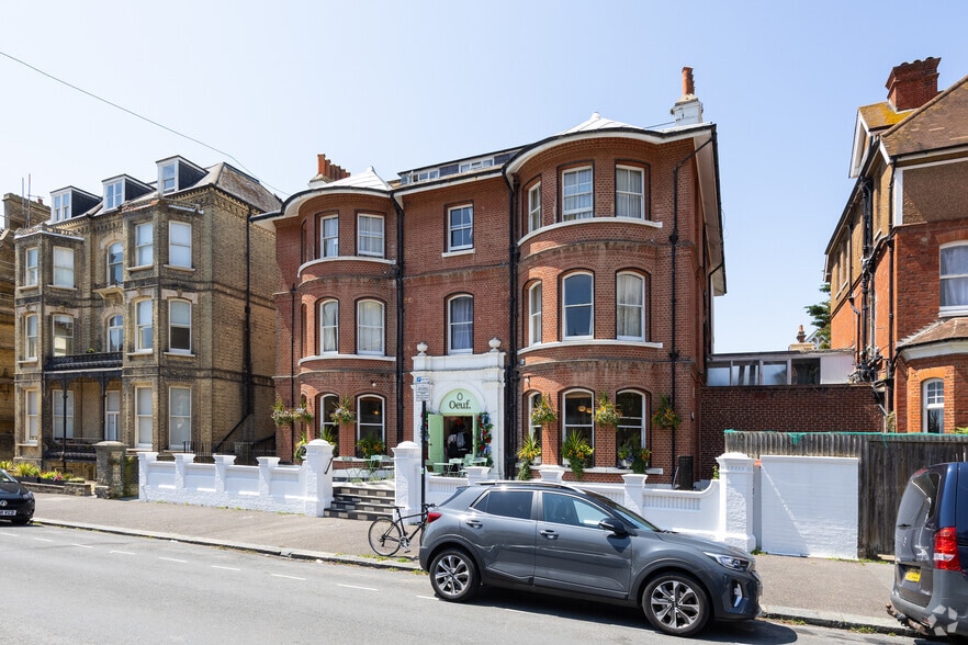 8-16 Third Av, Hove for lease - Building Photo - Image 2 of 2