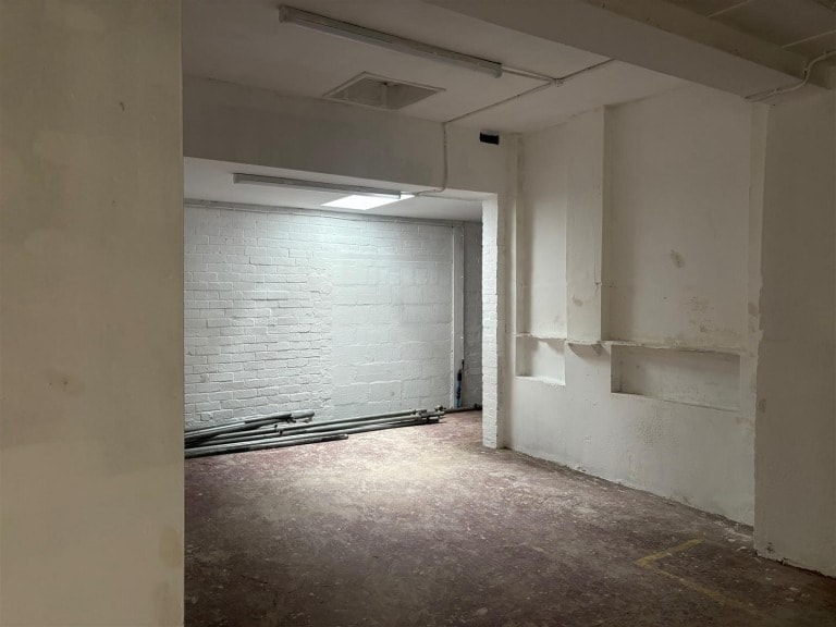 15-17 Clemens St, Leamington Spa for lease - Building Photo - Image 2 of 5