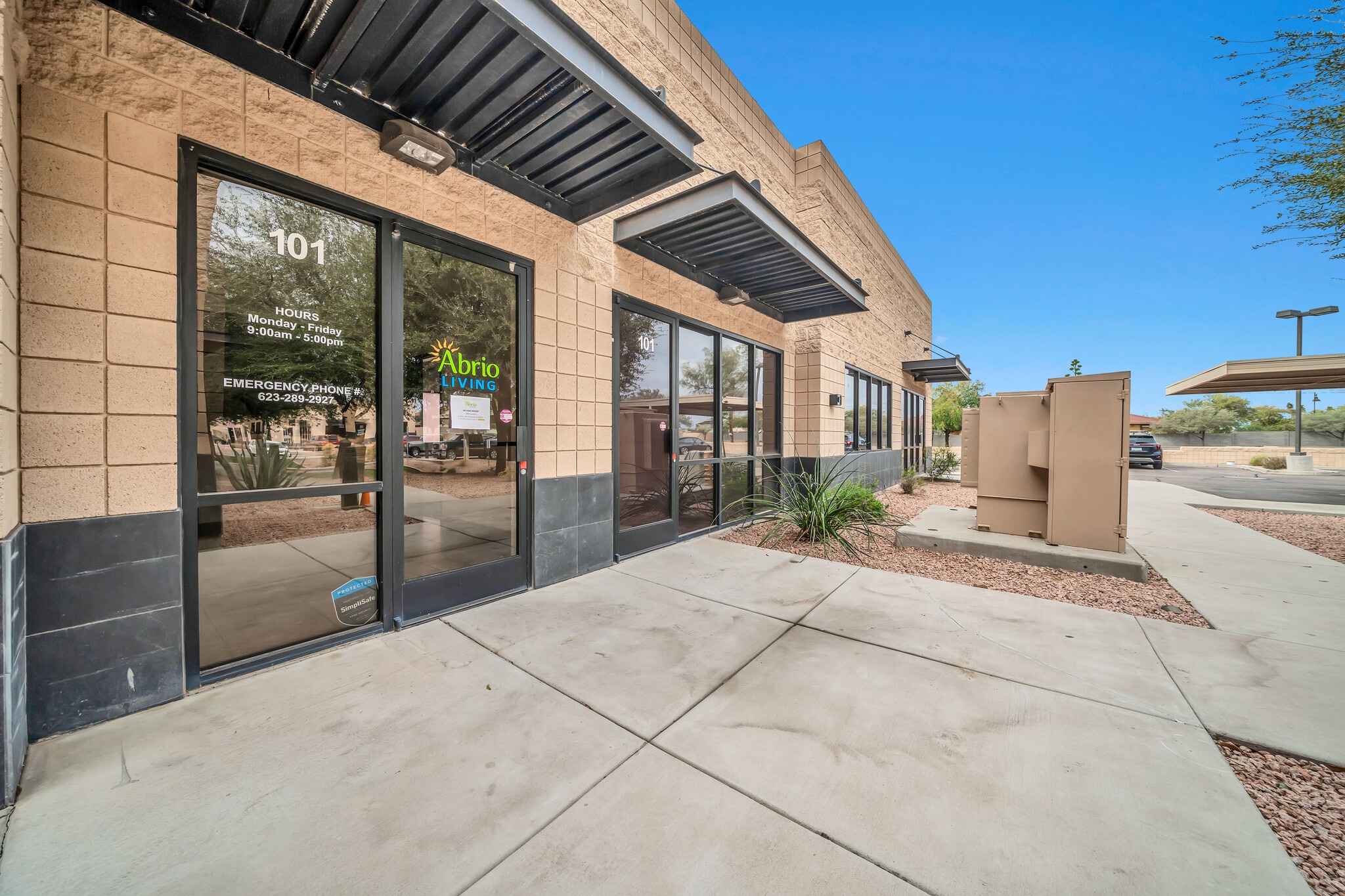 3710 W Greenway Rd, Phoenix, AZ for sale Primary Photo- Image 1 of 19