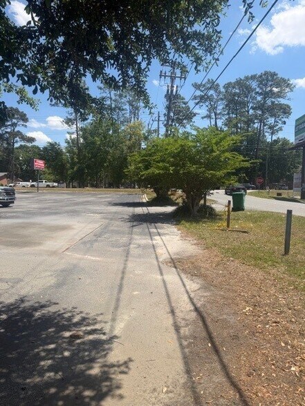 2300 Bemiss Rd, Valdosta, GA à vendre - Photo du bâtiment - Image 3 de 3