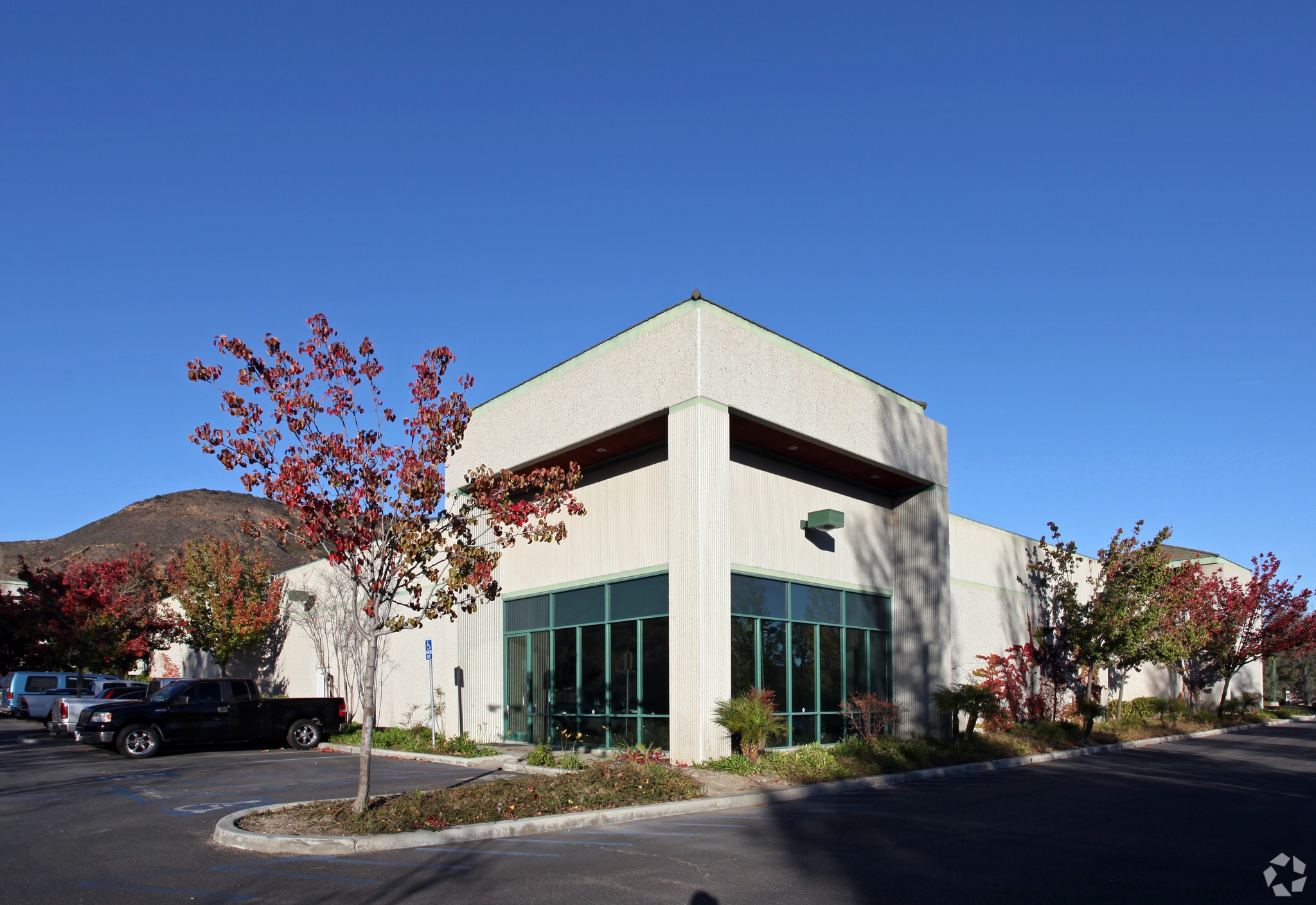 3563 Old Conejo Rd, Newbury Park, CA for lease Primary Photo- Image 1 of 7