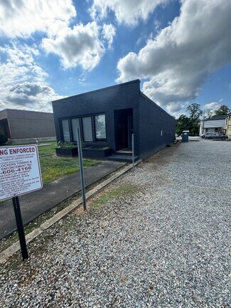 Plus de détails pour 6 Airline St, Belmont, NC - Commerce de détail à louer