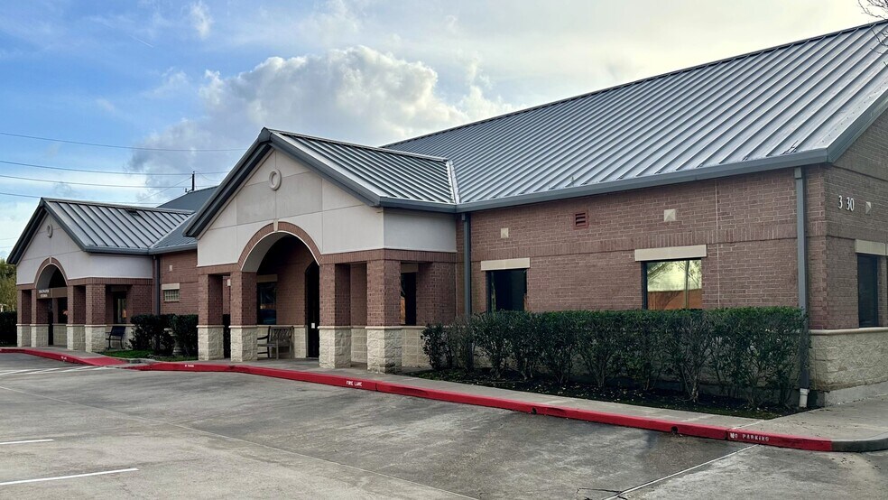 3030 Edgewater Blvd, Sugar Land, TX à vendre - Photo du bâtiment - Image 3 de 9