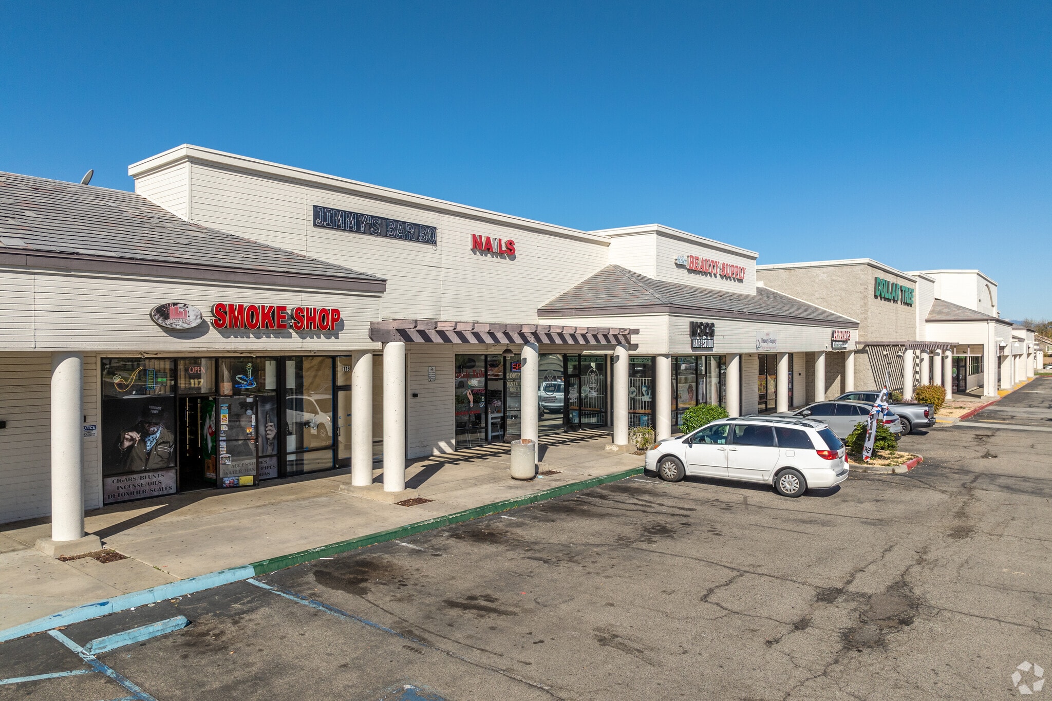 23579 Sunnymead Ranch Pky, Moreno Valley, CA for sale Primary Photo- Image 1 of 8