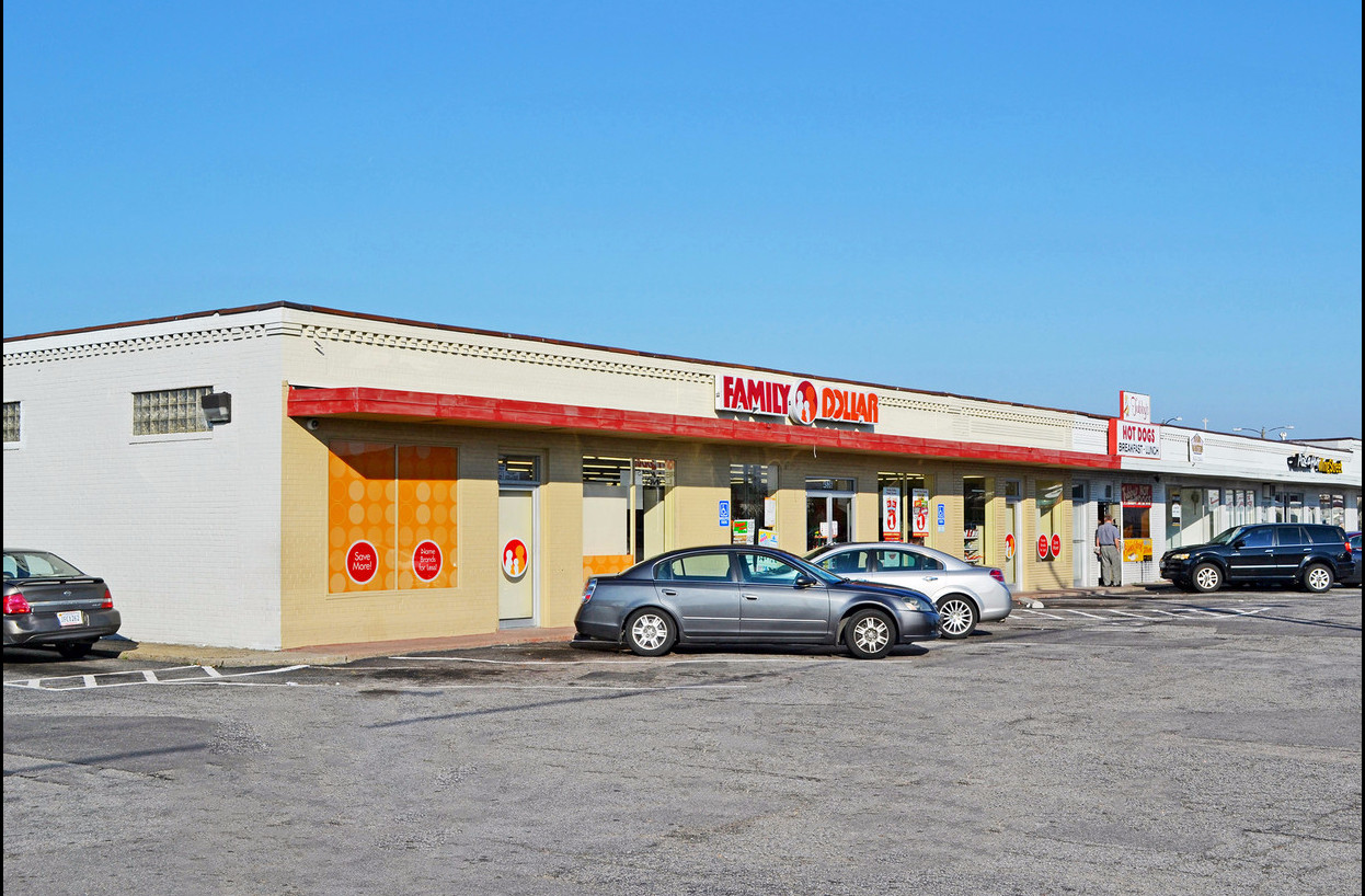 4534-4554 E Princess Anne Rd, Norfolk, VA for lease Primary Photo- Image 1 of 4