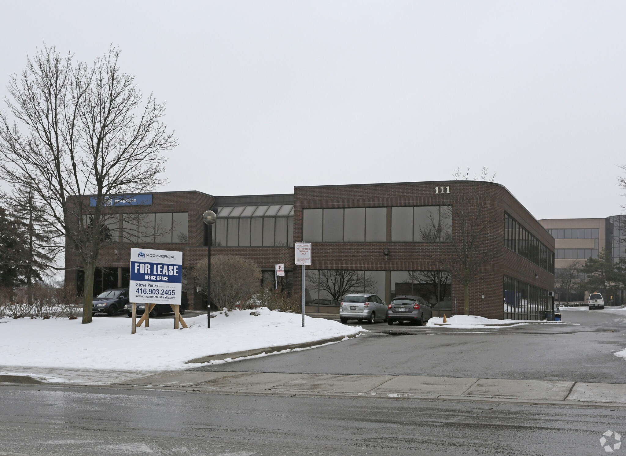 111 Brunel Rd, Mississauga, ON à vendre Photo principale- Image 1 de 1