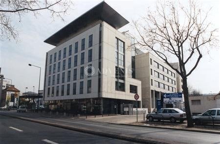 45 Avenue Paul Doumer, Rueil-Malmaison for sale Building Photo- Image 1 of 10