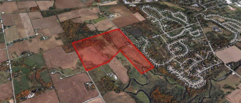 1616 Allen Rd, Oconomowoc, WI à vendre Photo du bâtiment- Image 1 de 2