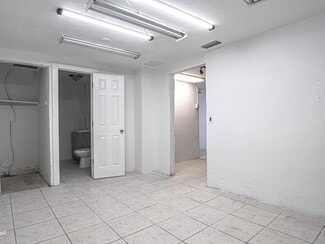 More details for 7618 US Highway 19, New Port Richey, FL - Retail for Lease