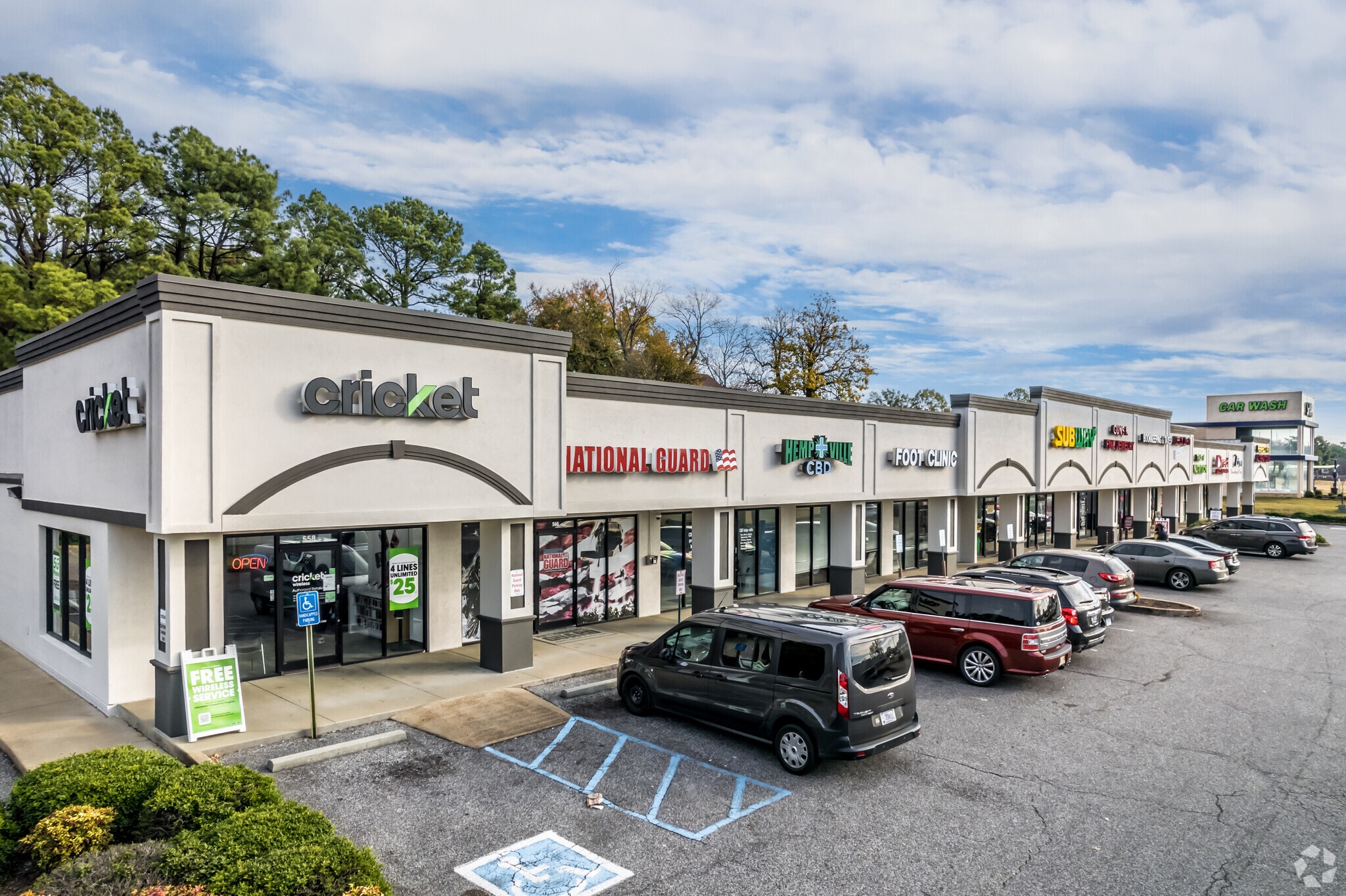 562 Goodman Rd E, Southaven, MS for lease Primary Photo- Image 1 of 6