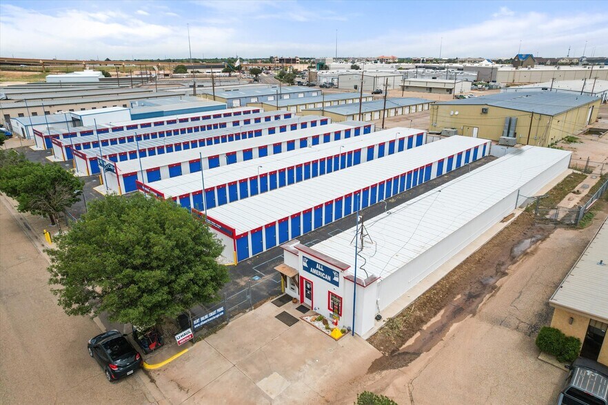 5839 49th St, Lubbock, TX à vendre - Photo du bâtiment - Image 3 de 5